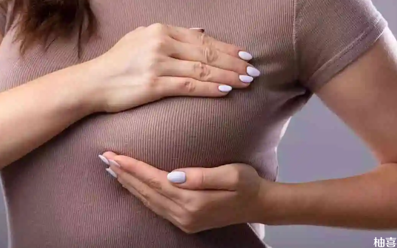 乳房变大是正常的孕期反应