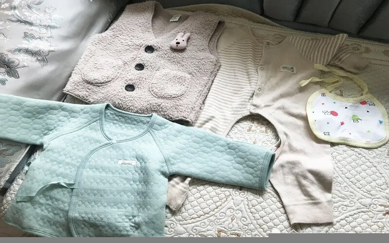 为即将出生的婴儿准备的衣服