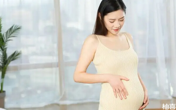 孕晚期平躺下感觉胎动次数多是男孩还是女孩？