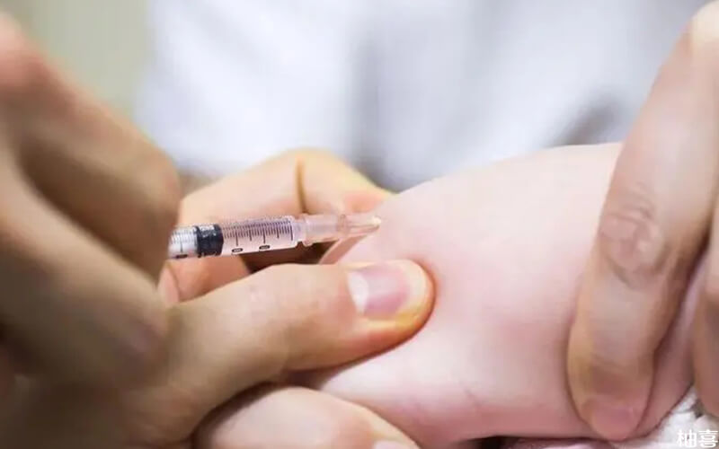 一岁半宝宝打自费的dtap-hib四联疫苗