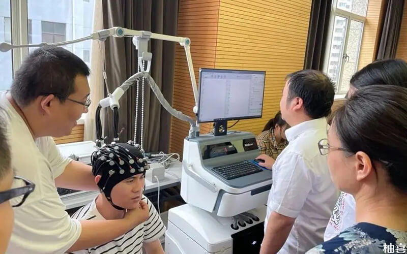 医生建议千万不要轻易带孩子做经颅磁刺激
