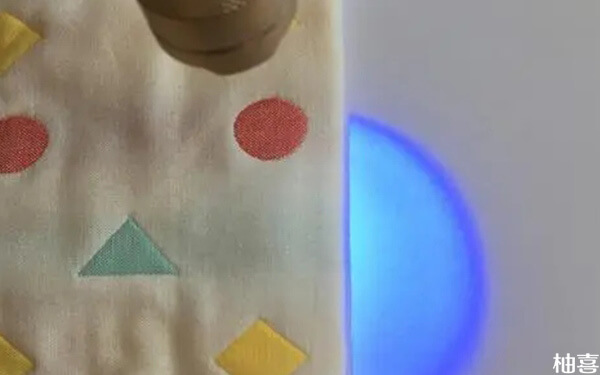 A类的婴儿衣服含有荧光剂，洗衣服时如何正确去掉?