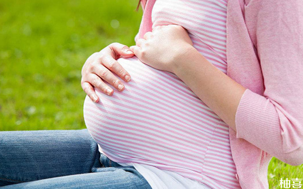 孕几周热敷肚子会容易导致胎儿发育畸形?