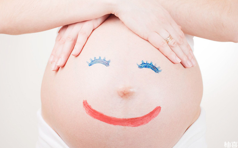 根据孕期肚子形状可以判断生男生女