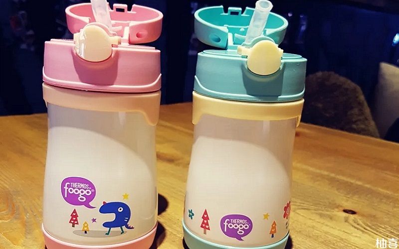 宝宝水杯是指儿童使用承载液体的容器