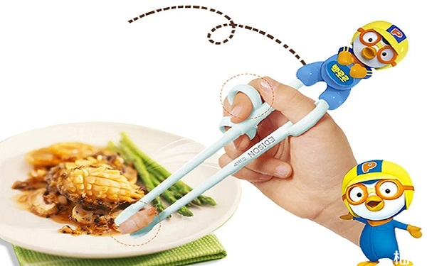 宝宝用筷子有讲究，来看看几岁学、什么时间学最佳