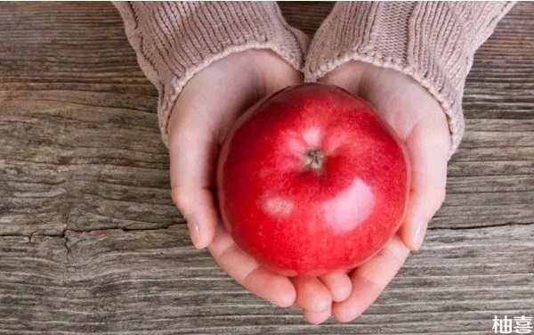 都说苹果可以缓解孕吐，为什么吃完反而吐得更厉害了？