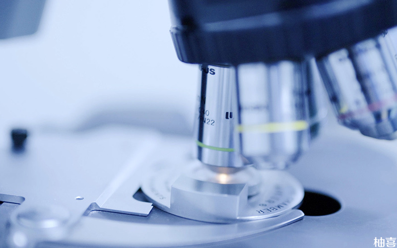 三代试管可利用显微技术筛查出健康胚胎