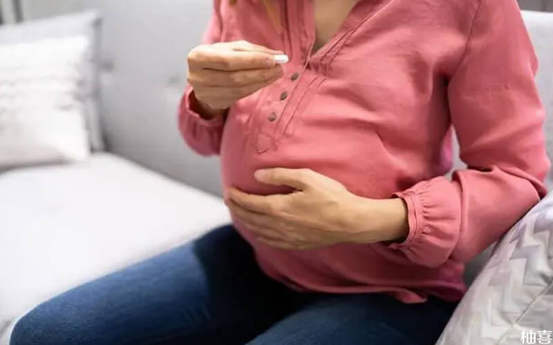 孕妇怀双胎面临风险比较大