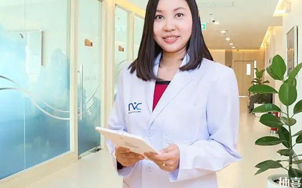 泰国nic医院三代试管移植两个冻囊胚的成功率高不高？	