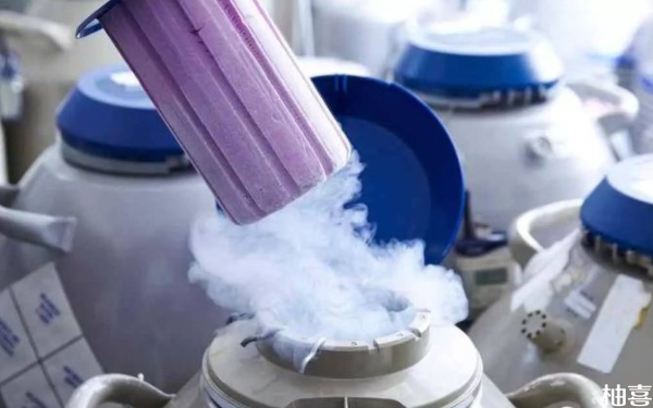 北京大学人民医院首次冻卵费用多少？