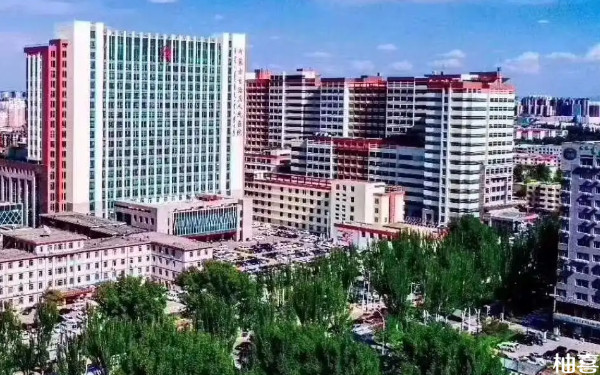 内蒙古人民医院试管第一次多少钱？