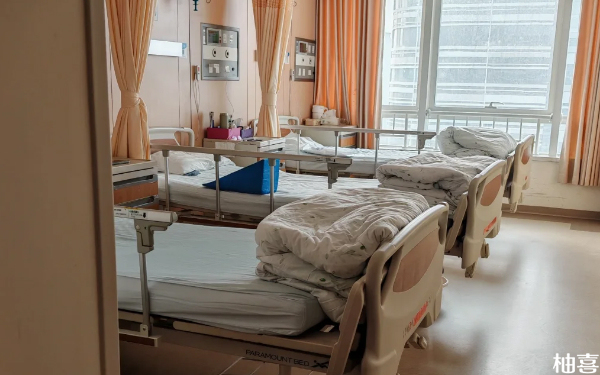 沈阳204医院生殖中心做供精人授手术要住院吗？