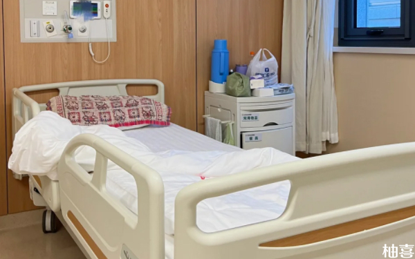 大连妇产医院供精人工授精手术女方必须要住院吗？