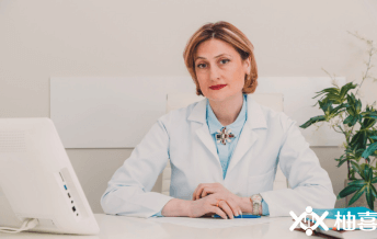 Dr. Nana Janelidze-Kurashvili医生