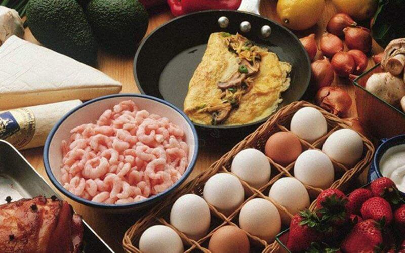 术前应该多吃高蛋白食物提高卵子质量