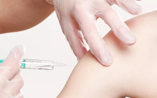 hpv疫苗也有禁忌人群，满足4大条件才适合接种！