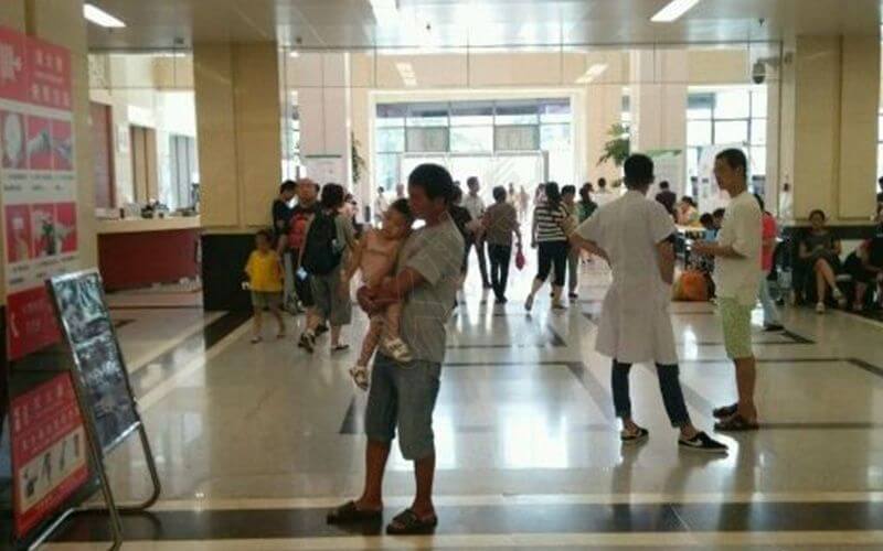 河南省中西医结合儿童医院门诊大厅