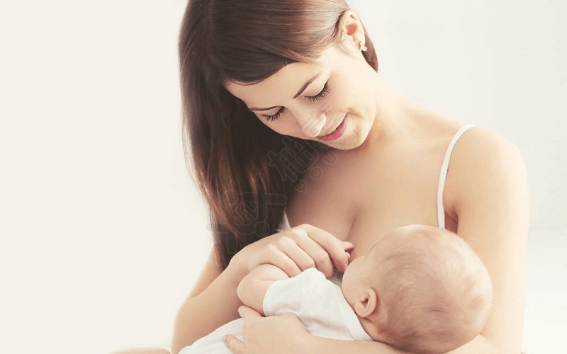母乳喂养更加有利于宝宝的成长