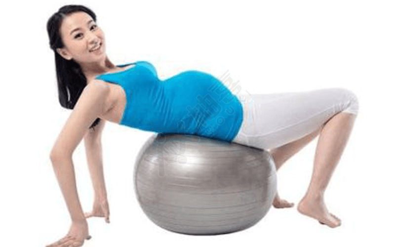 孕妇练瑜伽的好处是提高身体素质