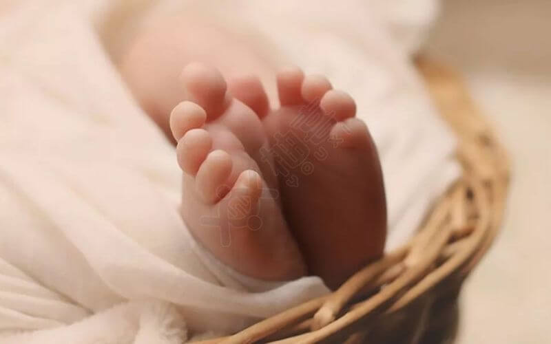 宝宝黄疸消退一般是从手脚开始