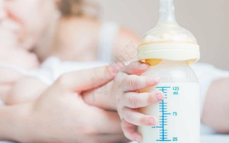 好的奶粉能够为宝宝补充优质营养