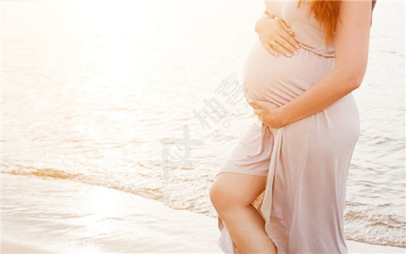 顺产跟剖腹产都是根据孕妈身体情况决定的