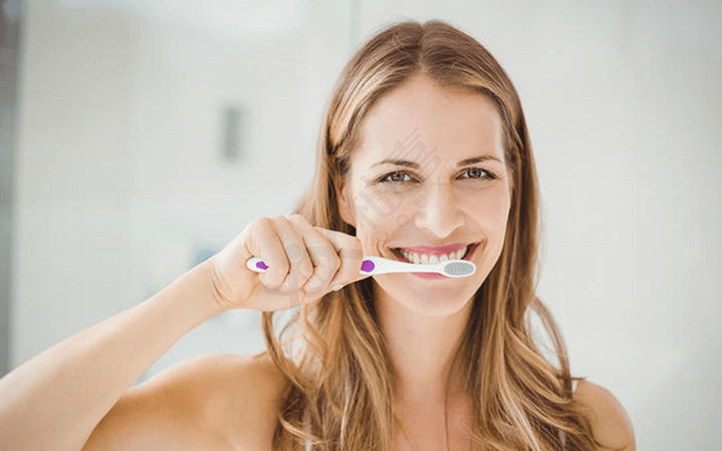 月子牙刷可使用到牙龈恢复正常