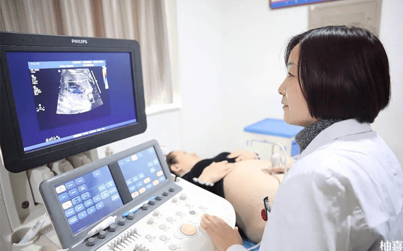 孕妇在做胎盘位置诊断