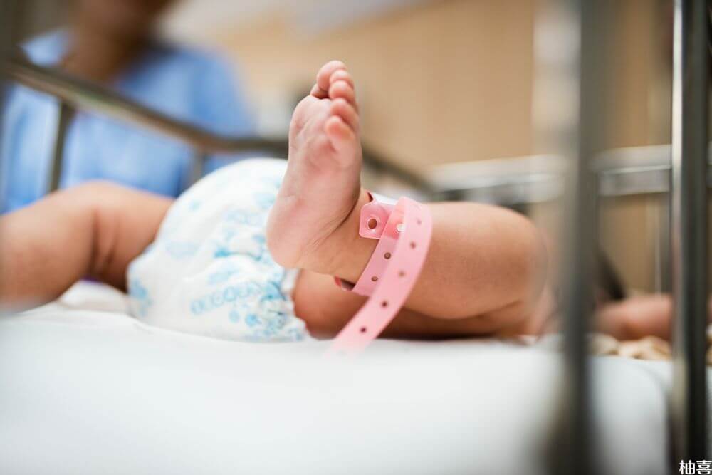 孩子出生一个月内是办理出生医学证明的最佳时间