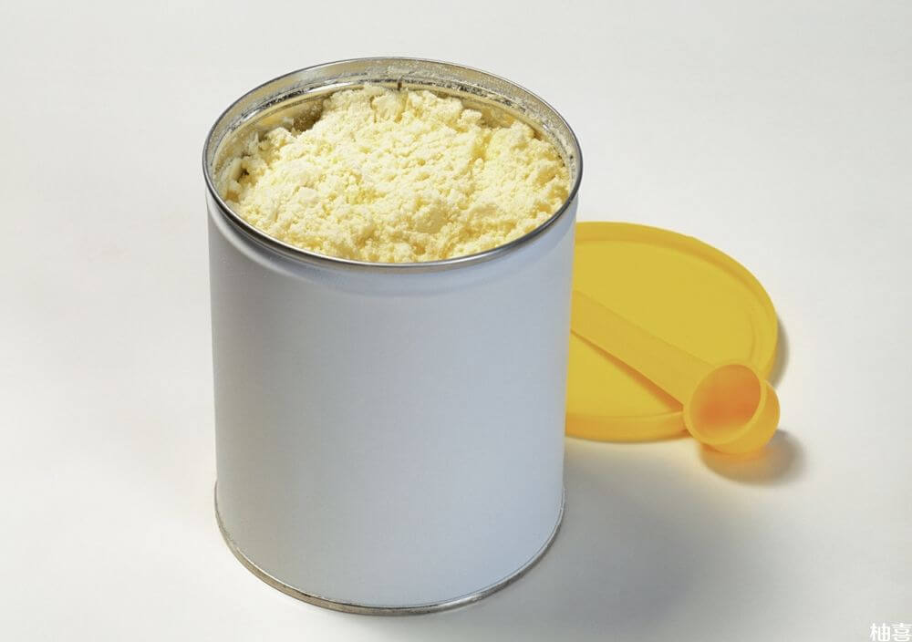 三段奶粉是根据1-3岁年龄阶段孩子的营养需求专门定制的