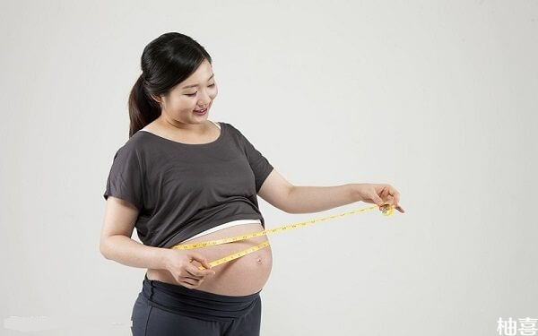 怀孕一般先胖肚子还是大腿？