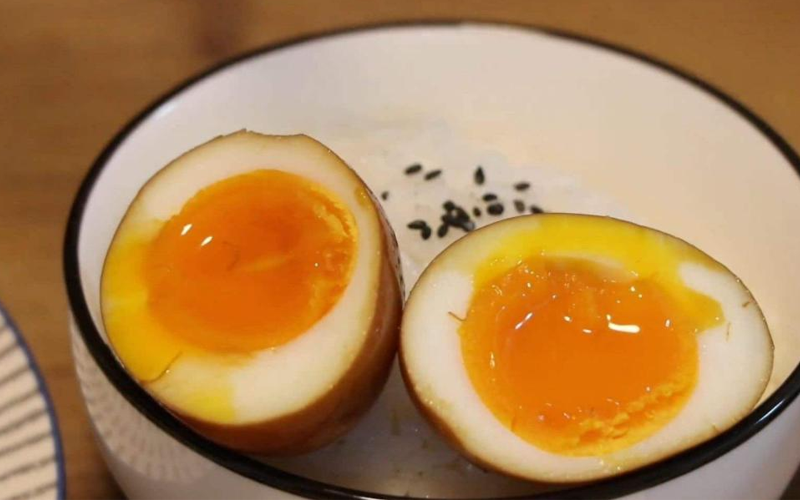 甘胆酸偏高少吃鸡蛋
