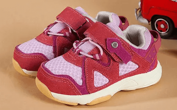 学步机能鞋适合什么时候的宝宝穿？