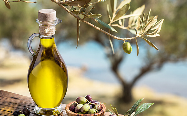 食用橄榄油怎么擦去除妊娠纹管用？