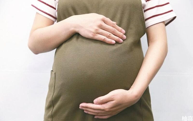 怀孕39周的胎心基线底但是胎动正常的孕妇