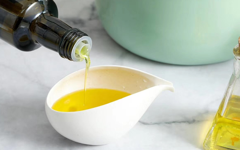 亚麻籽油属于健康的高级食用油