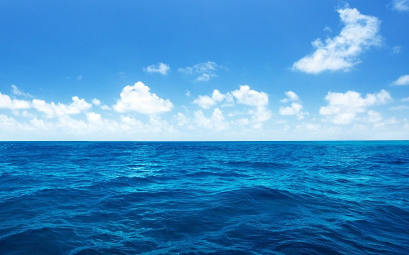 一望无际的大海真实图片