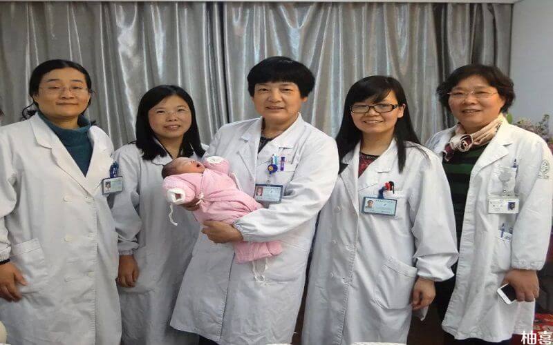 上海和平妇幼保健院医生