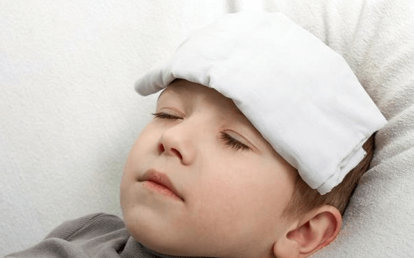 为什么老一辈经常会说小孩第一次发烧很重要?