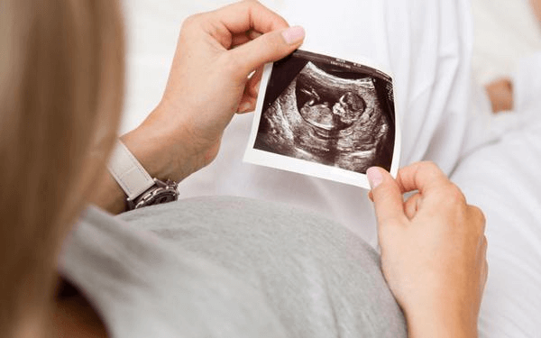 移植b级胚胎怀上的孩子发育会有缺陷吗？