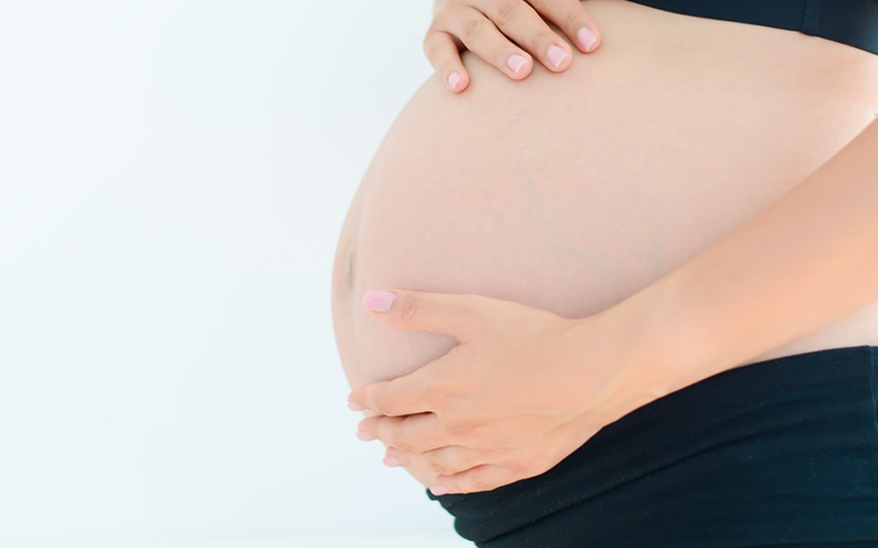 孕妇肚子偏右可能是肠胃胀气