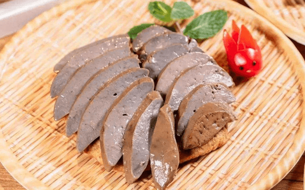 婴儿辅食选猪肝搭配什么蔬菜一起吃最佳？