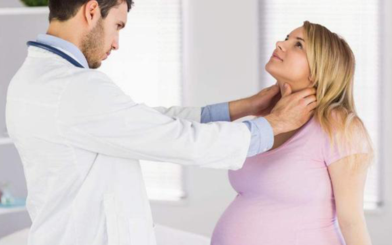 女性怀孕后颈纹会更加明显