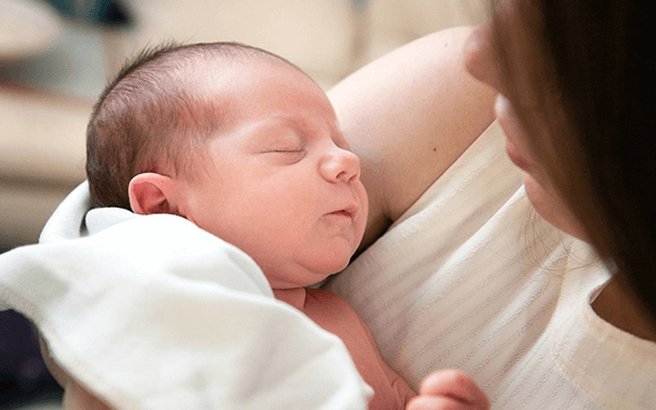 为什么很多宝妈都不建议用一次性防溢乳垫?