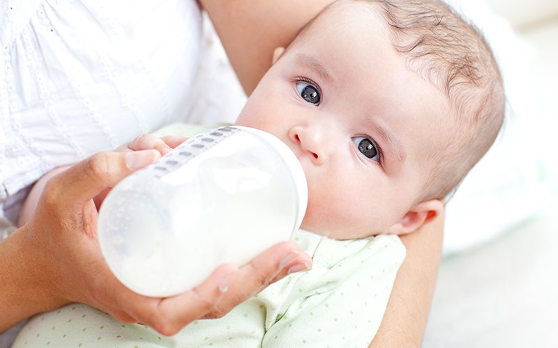 奶瓶刻度误差过大易影响宝宝发育