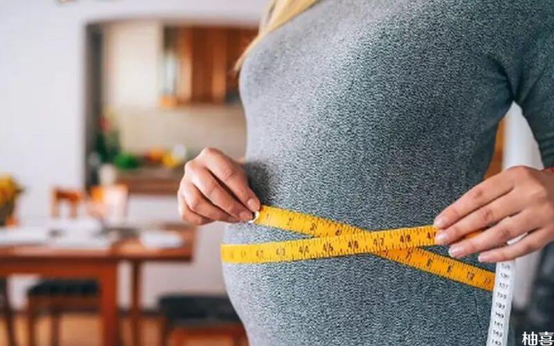 孕期控制体重能预防过期产儿