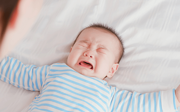 宝宝长第一颗牙齿期间一般会哭闹几天结束?