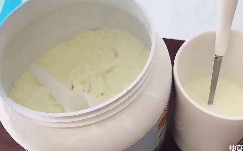 全脂奶粉和脱脂奶粉的区别