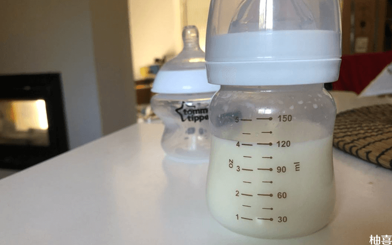 宝宝的排尿量能看出母乳吃得够不够